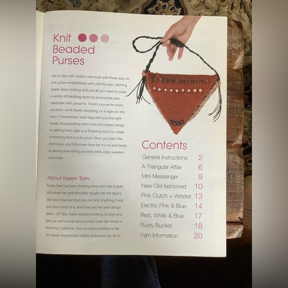 Two Knitting Booklets - Picture 3 of 4